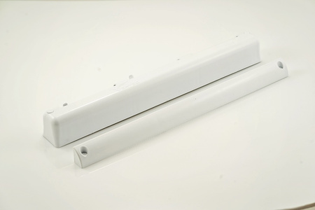 Nawiewnik automatyczny akustyczny, z manualną regulacją i czerpnią zwykłą, typ VT701